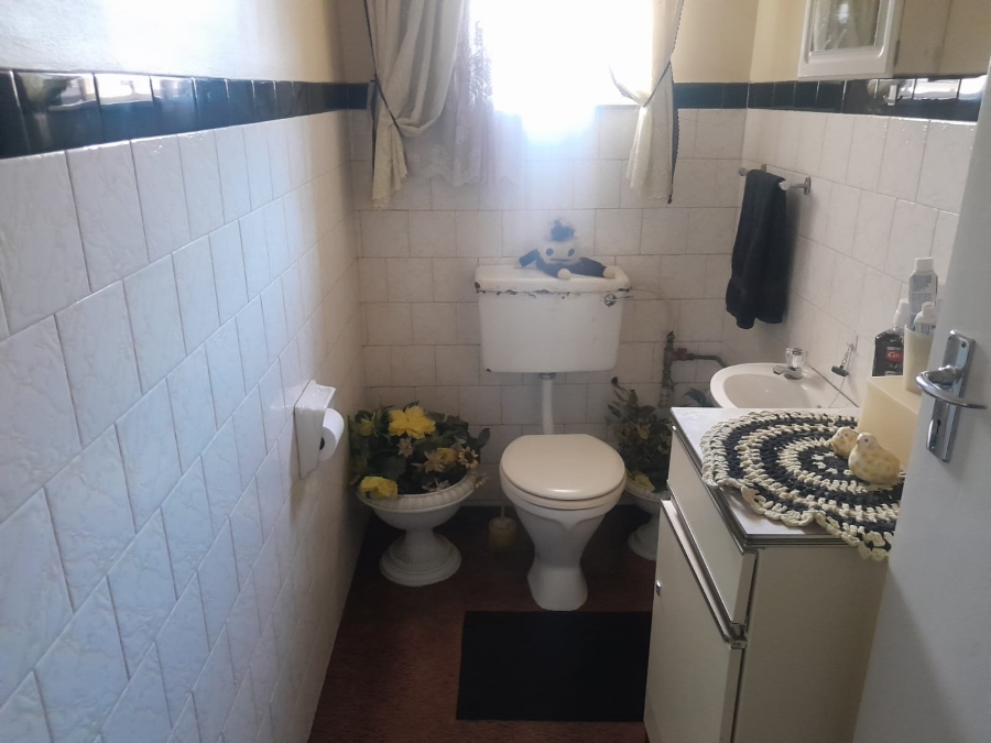 4 Bedroom Property for Sale in Bodorp North West